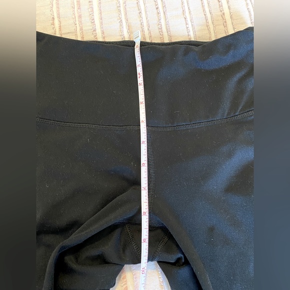 Black leggings with pockets - Picture 4 of 11